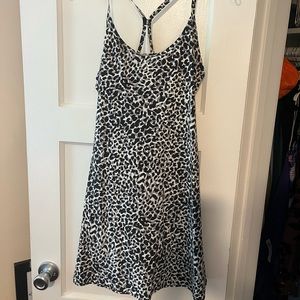 OV snow leopard exercise dress